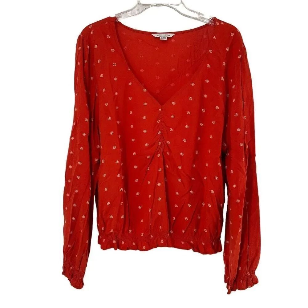 American Eagle Top Size XL Red Long Sleeve V Neck Ruffle Hem Semi Crop Floral